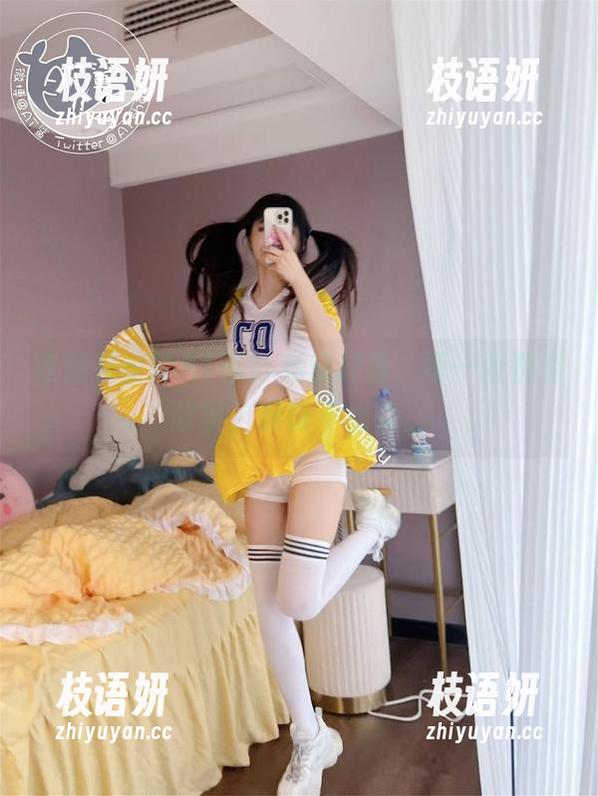 收藏夹里的AT鲨：私房刻晴，每一张都有故事，却说不出来。