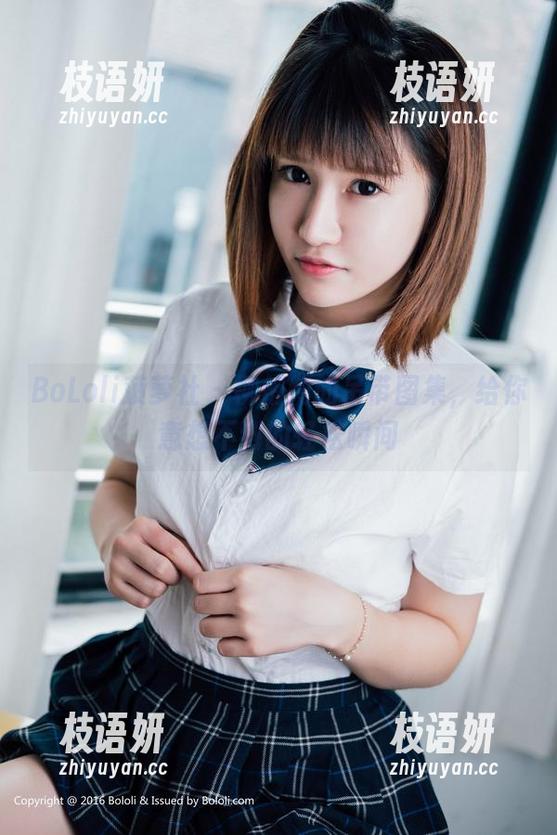 BoLoli菠萝社 - 柳侑绮的吊带图集，给你意想不到的轻松瞬间