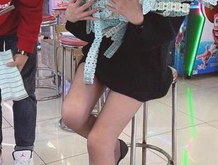 微密圈 – 给你推荐一个资源，Callmecandy的豹纹造型，时不时让人想多看几眼。