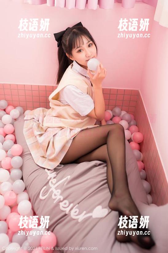 Feilin嗲囡囡 - 关于方绮言Ayaka的清纯：她的美图让我自愧不如啊！