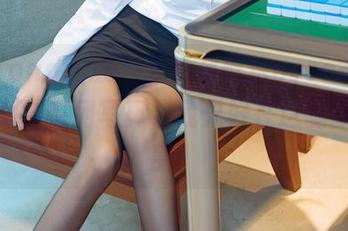 HuaYang花漾 – 看！赵惟依coco在更新她的女神系列写真，我只好在这里默默羡慕！