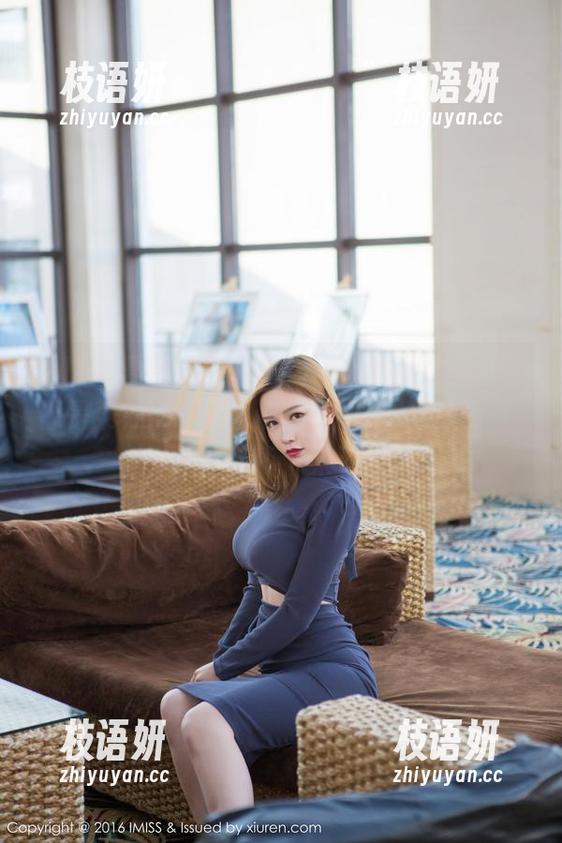 IMiss爱蜜社 - 程小烦不烦的私房图片，像是某种情节的发展，结果我却在这边出神，停不下来了。