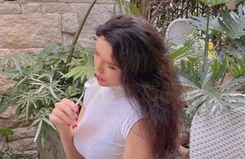 微密圈 – Jessie婕西的高清职业装一览：工作？还是换衣服的借口？