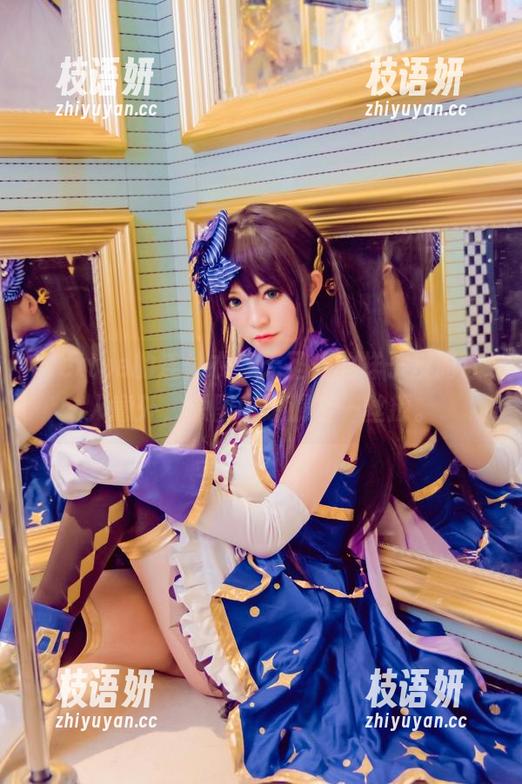 Kettoe的连体衣，无圣光的样子反而让人意外，原图中透漏着一丝撩。