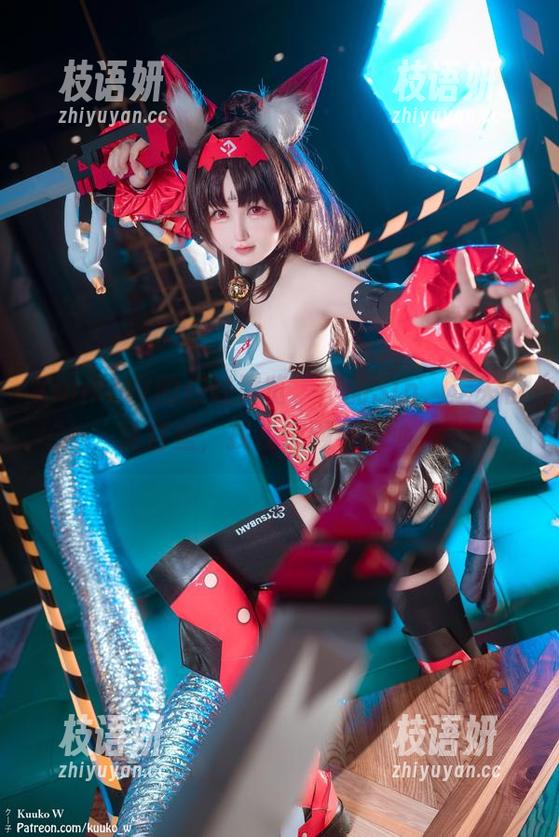 KuukoW的在线展览，作品Sin，走失在迷宫里，找找那颗小心心？