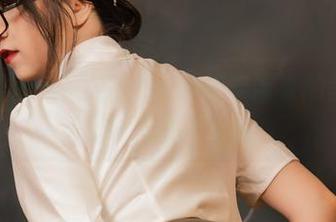 恋爱中的蓝色妖姬！Leah梓未带来的美图精选真让人挪不动眼