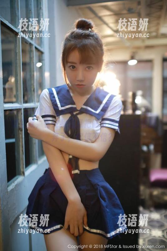 MFStar模范学院 - 韩好甜图包新作品：镂空款，看完我差点把骷髅头的衣服给抛弃了，你信不信？