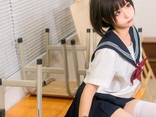 MTYH喵糖映画 – 蠢沫沫的眼镜写真合集：她把眼镜戴得真有一套，试试别的款式吗？