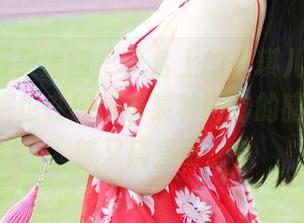 MyGirl美媛馆 – 天台上的唐琪儿Beauty，私房也在闪烁着某种微妙的暗示，细腻又搞怪呀。