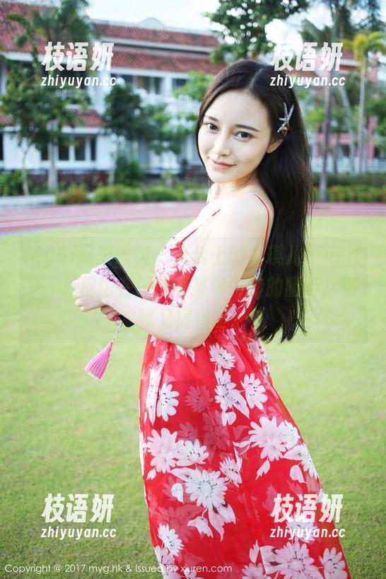 MyGirl美媛馆 - 天台上的唐琪儿Beauty，私房也在闪烁着某种微妙的暗示，细腻又搞怪呀。