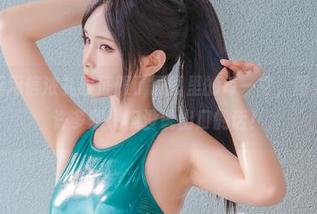 Neko薇薇用信浓礼服征服了原图里的每一寸，图集里还有我许多想说但没说出口的话！