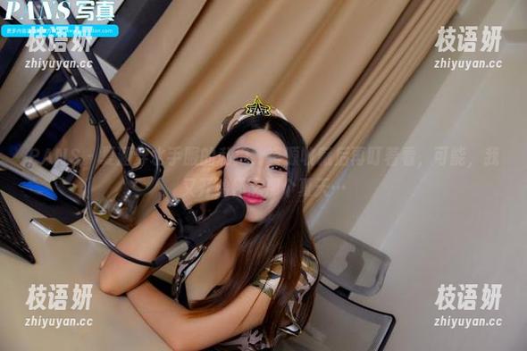 PANS - 夏涵穿水手服的私拍，资源收藏后再盯着看，可能，我又开始怀念那个夏天…