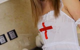 PANS – 私房中美欣的腿，作品再猛一些就太犯规了吧？