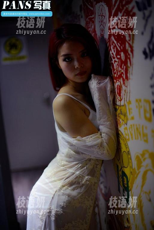 PANS写真 - 小玥最新图集，试镜中你猜她会不会给自己打个脸？不，是真的打自己！