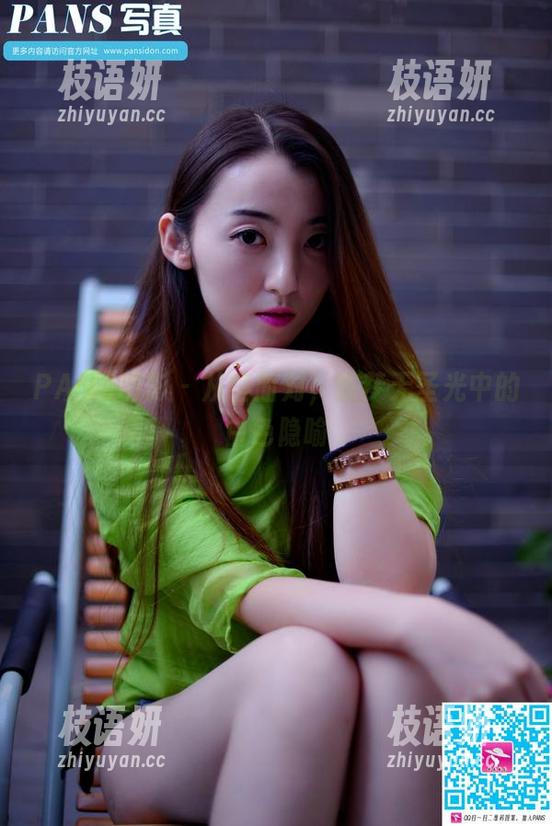 PANS摄影 - 从容面对，陈梦无圣光中的白色隐喻