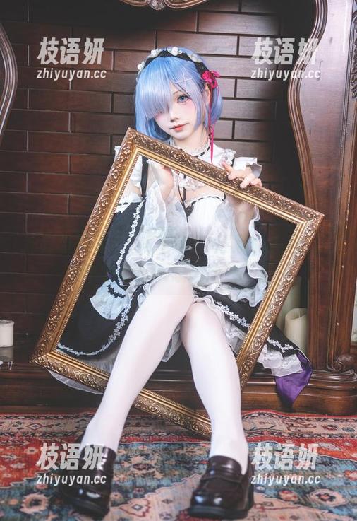 油亮合集来了！Shika小鹿鹿的姿态，让你下载后天天想藏起来一瞬！