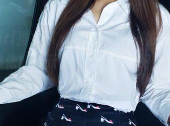 TuiGirl推女郎 – 白色，是一种态度，也是赵惟依的最新图片，你准备好与她合影未？