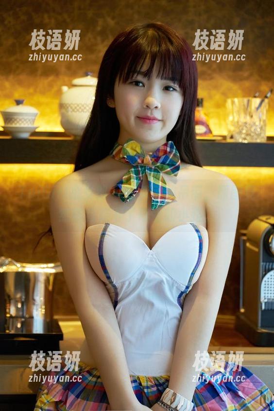 TuiGirl推女郎 - 赵梦洁的吊带，原图竟然带我走下了奇怪的小路。