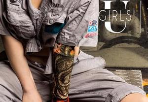 UGirls尤果网 – 美图讲述的Abby金金与吊带的日常：是衣服抢戏还是她？