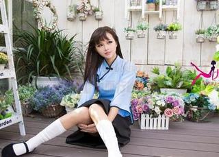 UGirls尤果网 – 喜欢Sukki可儿的制服吗？图集在这儿，下载需量力而行哟！