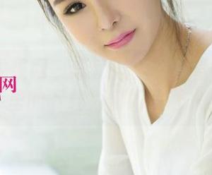 UGirls尤果网 – 李颜儿的制服奇遇记：图库里的下载为何如此诱人？