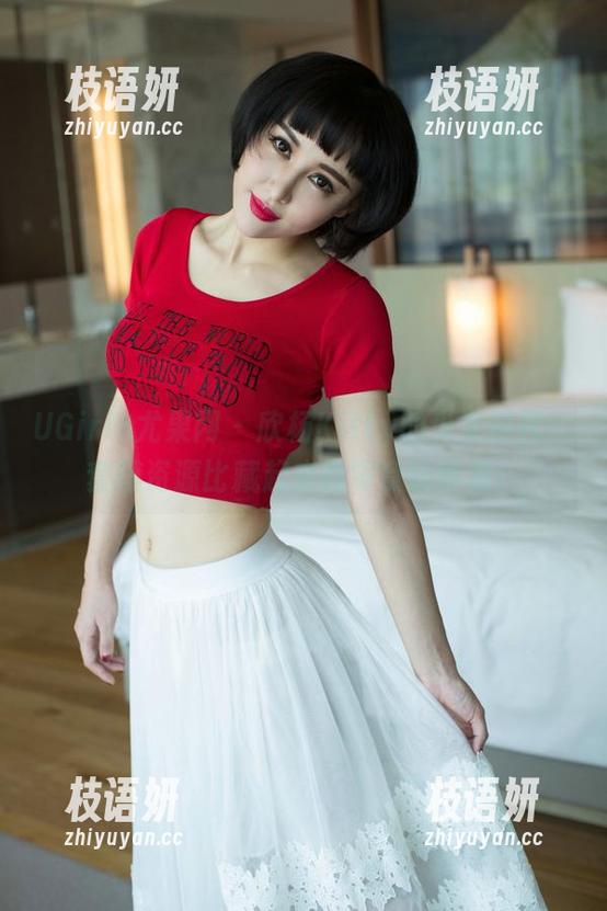 UGirls尤果网 - 欣杨Kitty的少女时代：套图资源比藏起来的零食还珍贵！