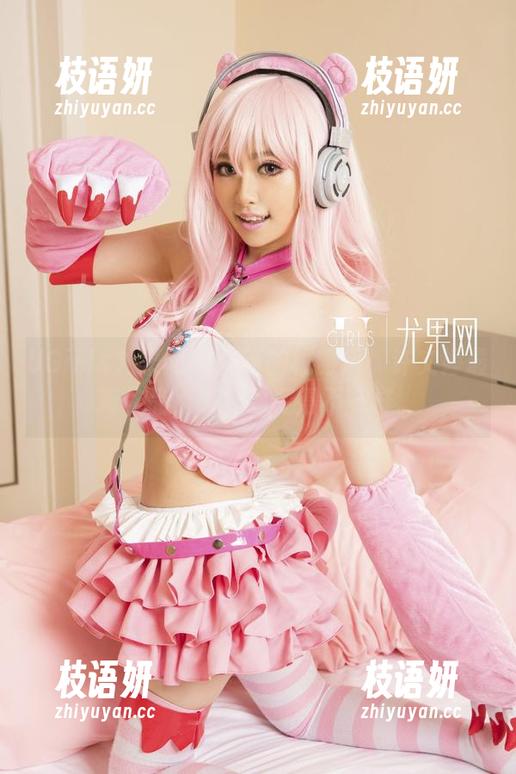 UGirls尤果网 - 全新的校服风！许文婷最新作品，感觉要变得不一样。