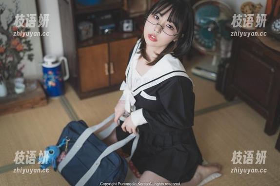 说真的，Uhye(이유혜)这清纯的私拍合集，绝对是个让人沉迷的坑，越看越有兴趣。