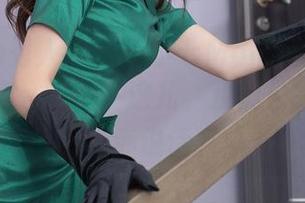 Xiuren秀人网 – 伊小七MoMo的学妹写真集精选：纯真在这儿，我们只好面红耳赤说话