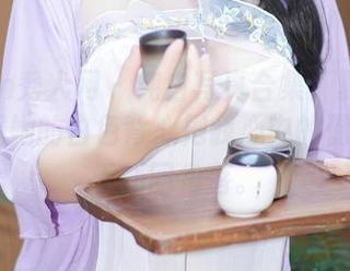 Xiuren秀人网 – 纯白写真合集：夏诗雯Sally用她的白色背心把我心中的偶像白昊天压回角落。