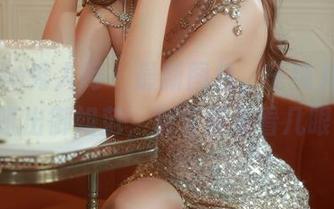 Xiuren秀人网 – 最新图包，子纯儿Annie吼出御姐范，别怪我多看几眼。