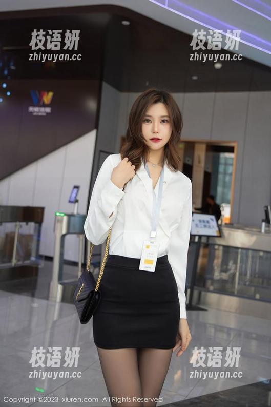 Xiuren秀人网 - 精美绝伦，容容容Alice的护士写真，想要下载，就在这一瞬！