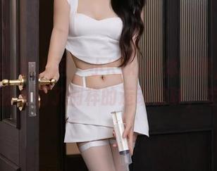 Xiuren秀人网 – 小Kiki的体操服，图包里我看到了别样的运动韵味，哇。