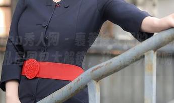 Xiuren秀人网 – 裹着修女服的小兔纯纯，私房图包大解锁，状态意外好啊。