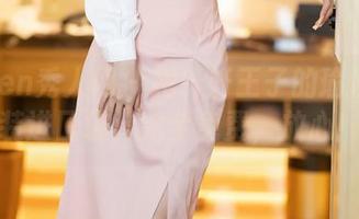 Xiuren秀人网 – 把轩轩王子的瑜伽美图装进口袋，完全免费，放心！