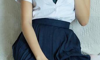 YouMi尤蜜荟 – 小KK最近好像找到了个女友？快来看这图包！