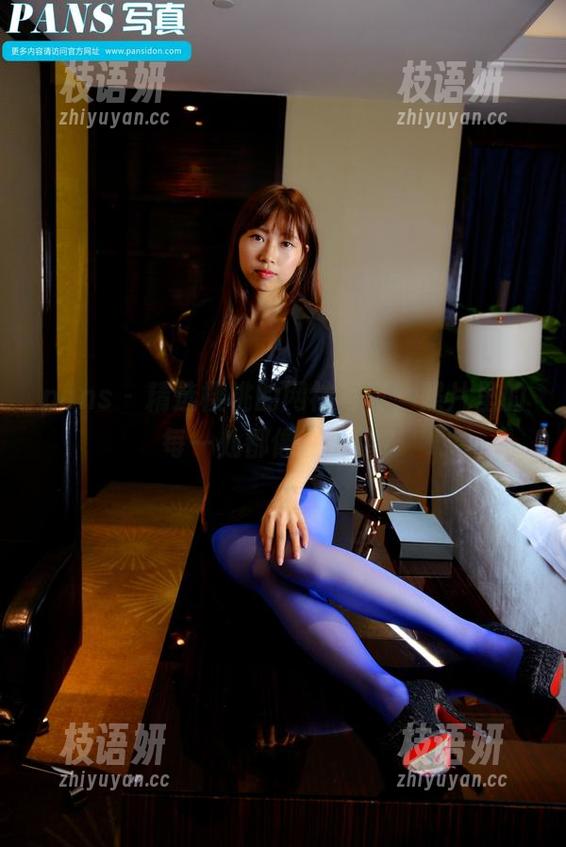 pans - 精选樱桃的网袜写真，照片里的每一处都像在逗趣？
