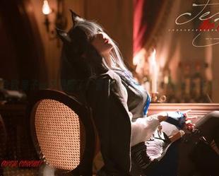 哇，w百合欧皇子w又更新了！套图和这片皇家财富号搭配得真不错。