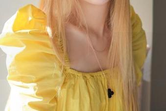 快来看yeeun孙乐乐的修女合集，大家都说这是身材与灵魂的对决！