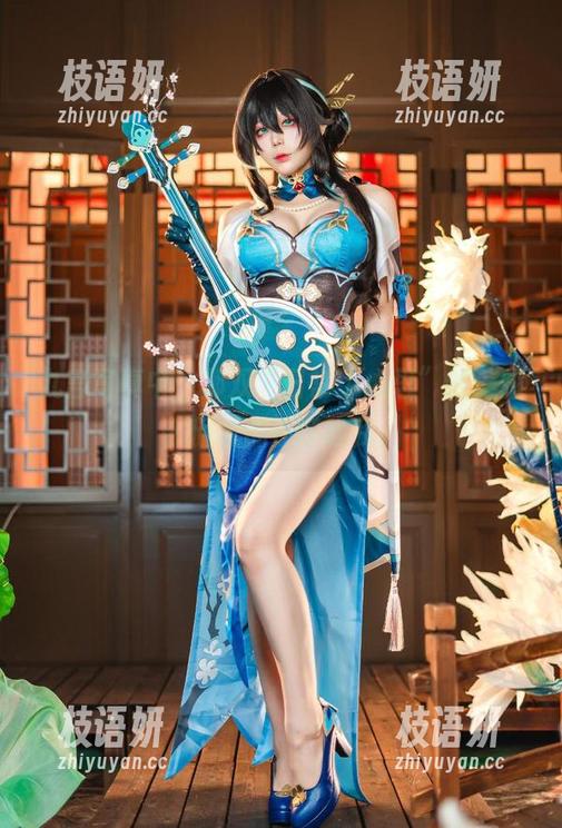 九言写真中，那双“日常小心思”的美脚，随时都在呼唤我。