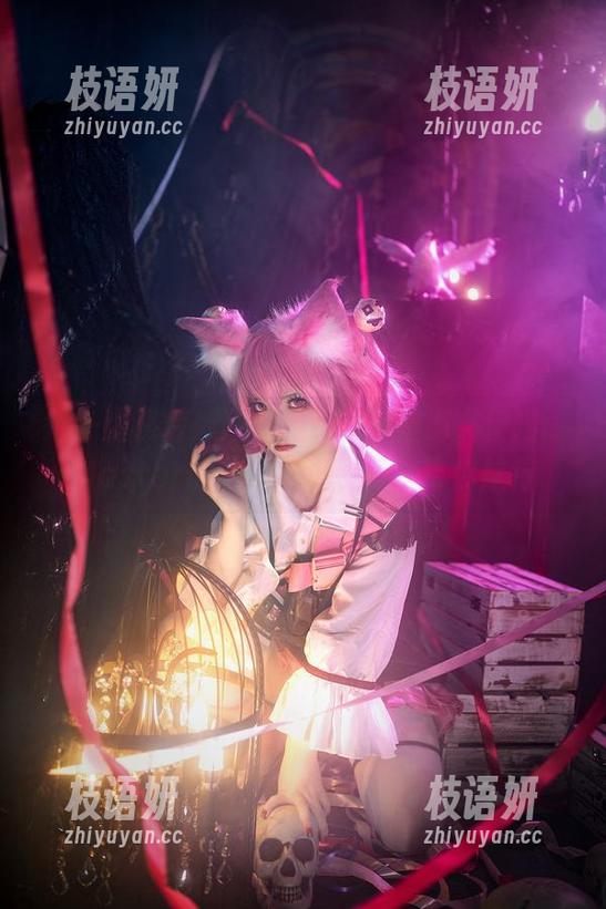 每一张照片都好像隐约在水里游，伊喵_Master的黎塞留泳装写真带你航行