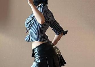 微密圈 – 俏妞qiaoniuTT的皮衣精选，时髦过头让人想哭。