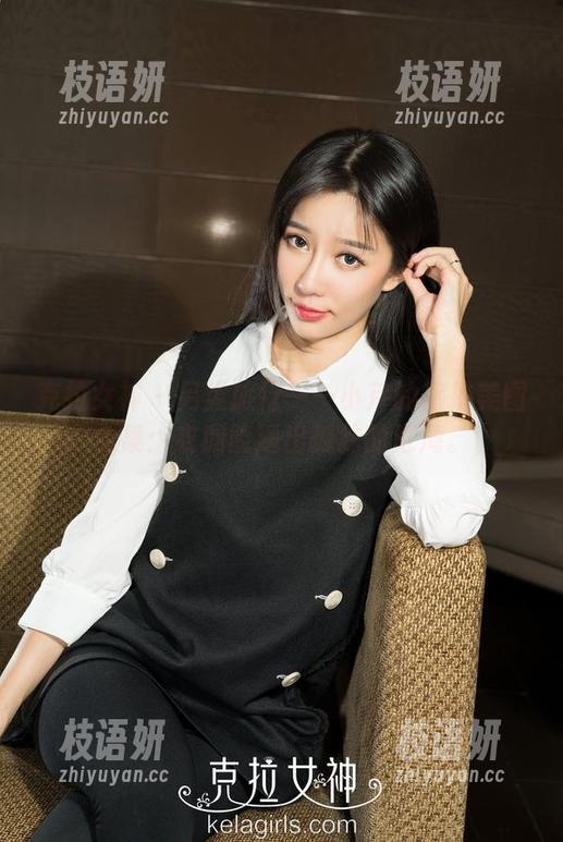 克拉女神 - 另类旅行——小芹的旅拍美图合集：衣橱能逼出孤独的港湾。