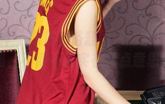 克拉女神 – 瑞莎的浴缸图包：水里那个优雅，不得不说实在有点意思。