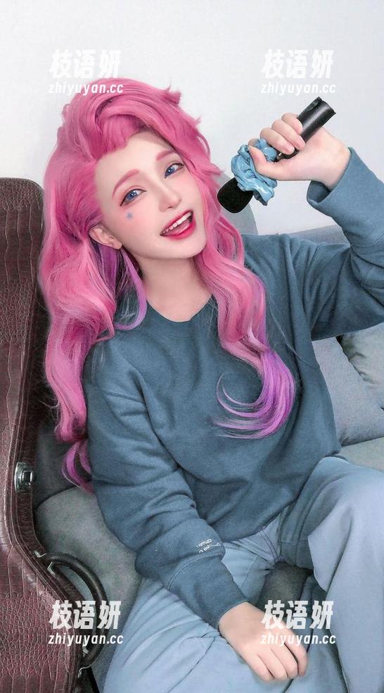 千夜未来天使全套图，平静中透露出不安的十足诱惑