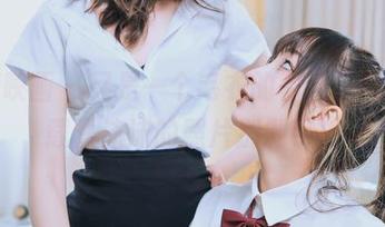 喵糖映画 – 又是一个毛衣的季节，网盘下载蠢沫沫的照片别剁手！