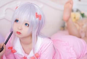 喵糖映画的制服少女：啥时候才是上课时间？原图在这里，不得不看。