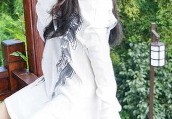 嗲囡囡 – 纯白写真，娜依灵儿在意图清新之后的沉重暗示。