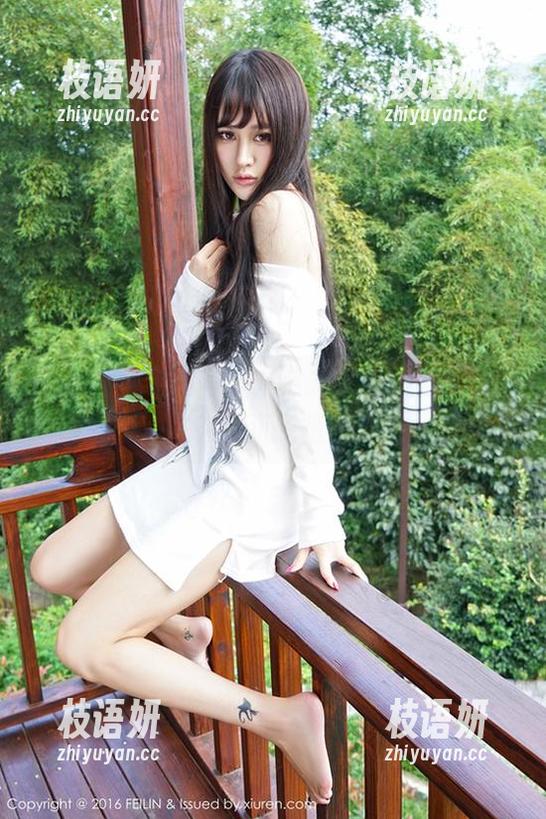 嗲囡囡 - 纯白写真，娜依灵儿在意图清新之后的沉重暗示。