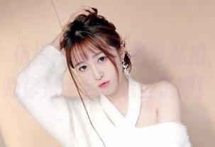 嗲囡囡 – 值得一提的万圣节私拍，雅茹老师你是太会挑造型了吧！